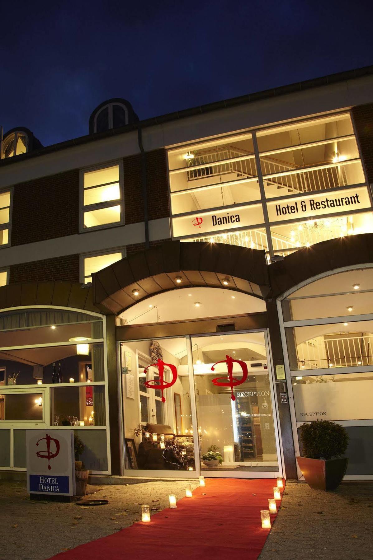 Hotel Danica Хорсенс Экстерьер фото